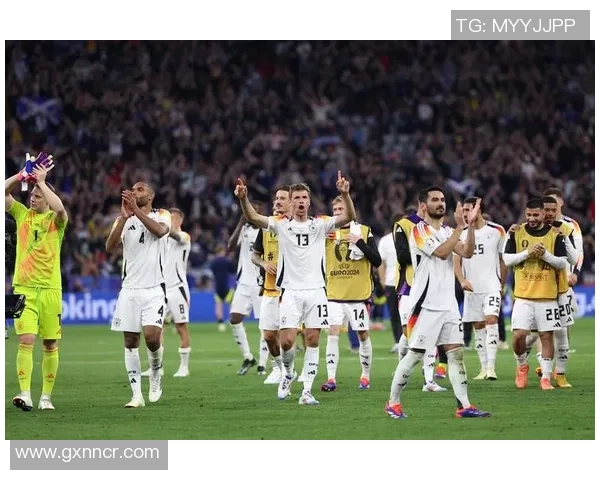 德国历史最佳阵容发布！穆勒克罗斯入选！卡恩巴拉克都没资格